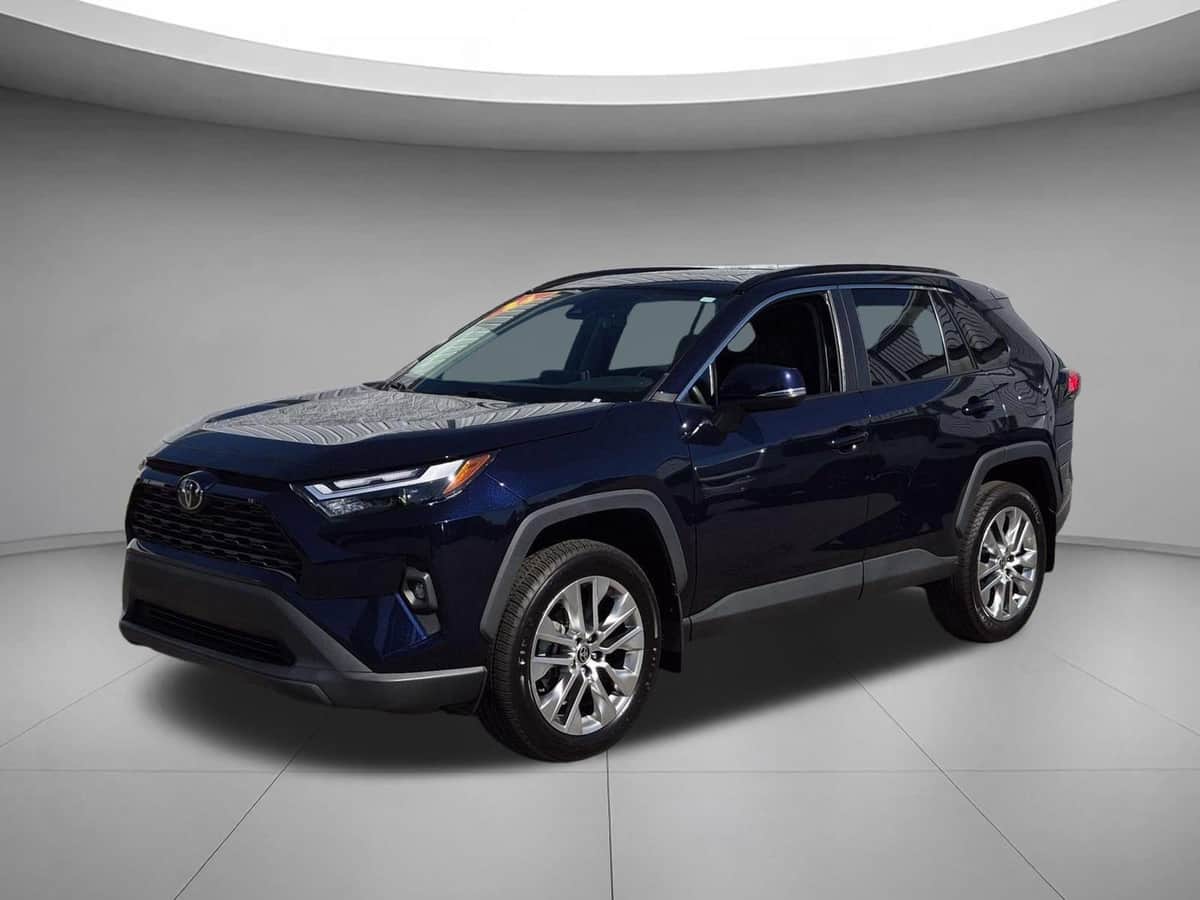 2024 Toyota RAV4 XLE Premium
