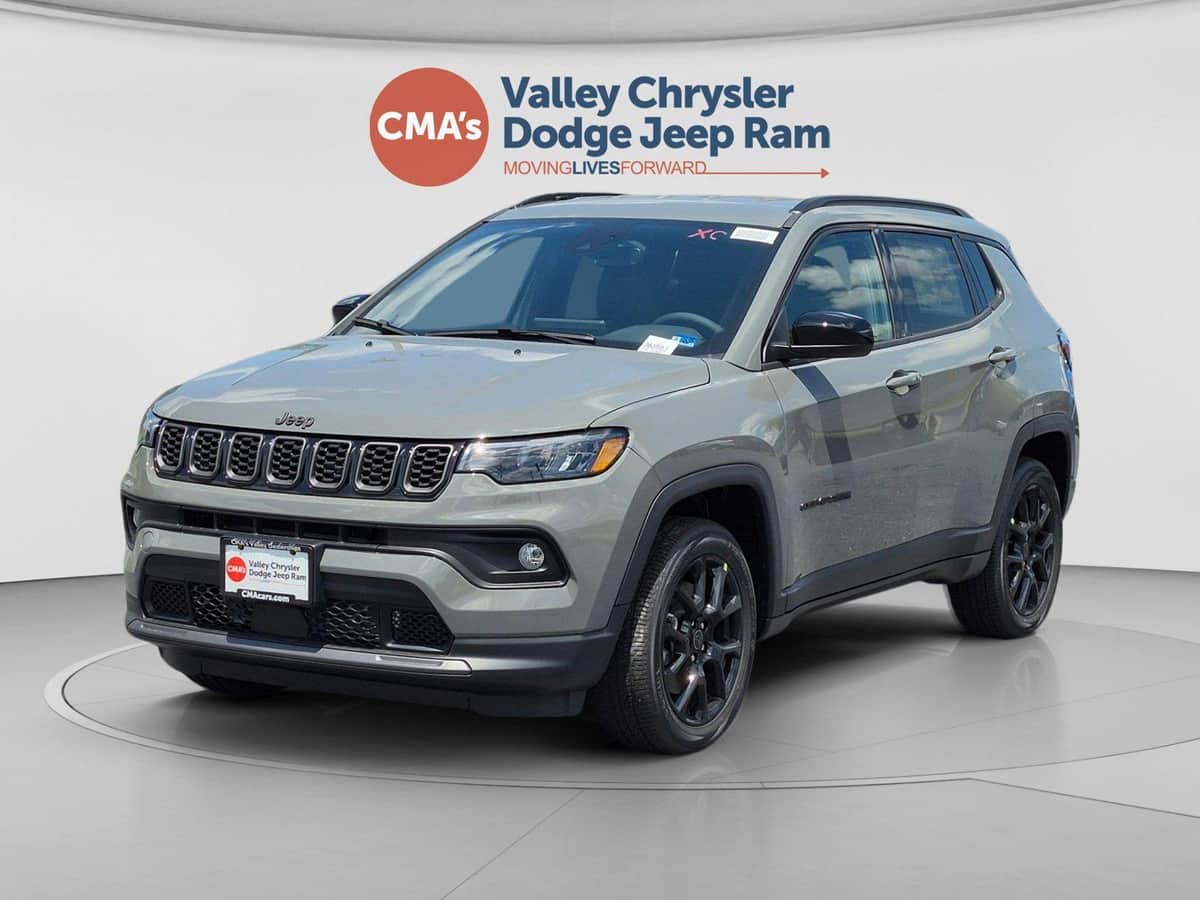 2026 Jeep Compass Latitude Altitude