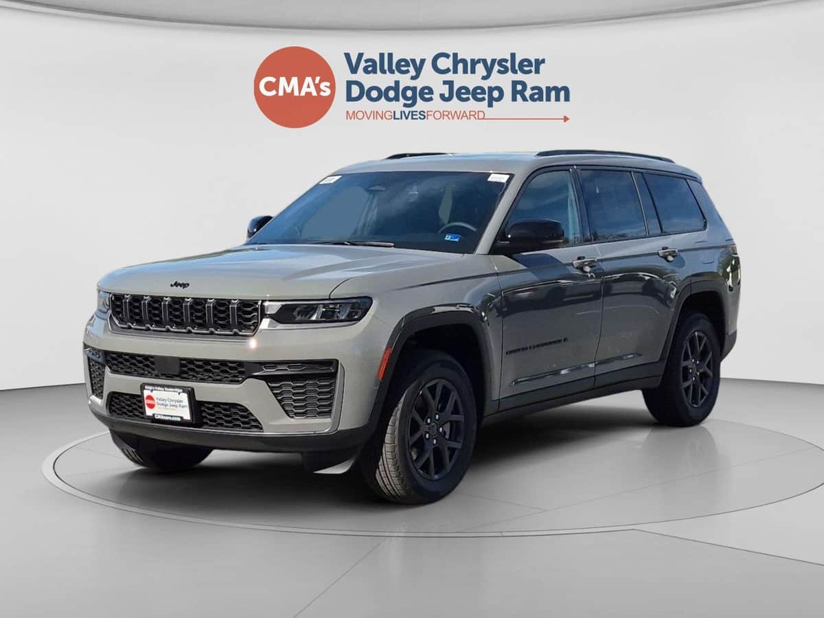 2027 Jeep Grand Cherokee L Laredo Altitude