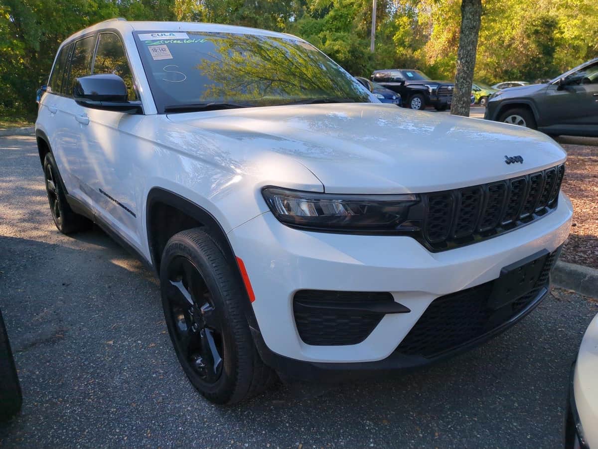 2023 Jeep Grand Cherokee Altitude X