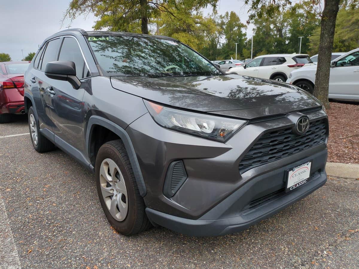 2021 Toyota RAV4 LE