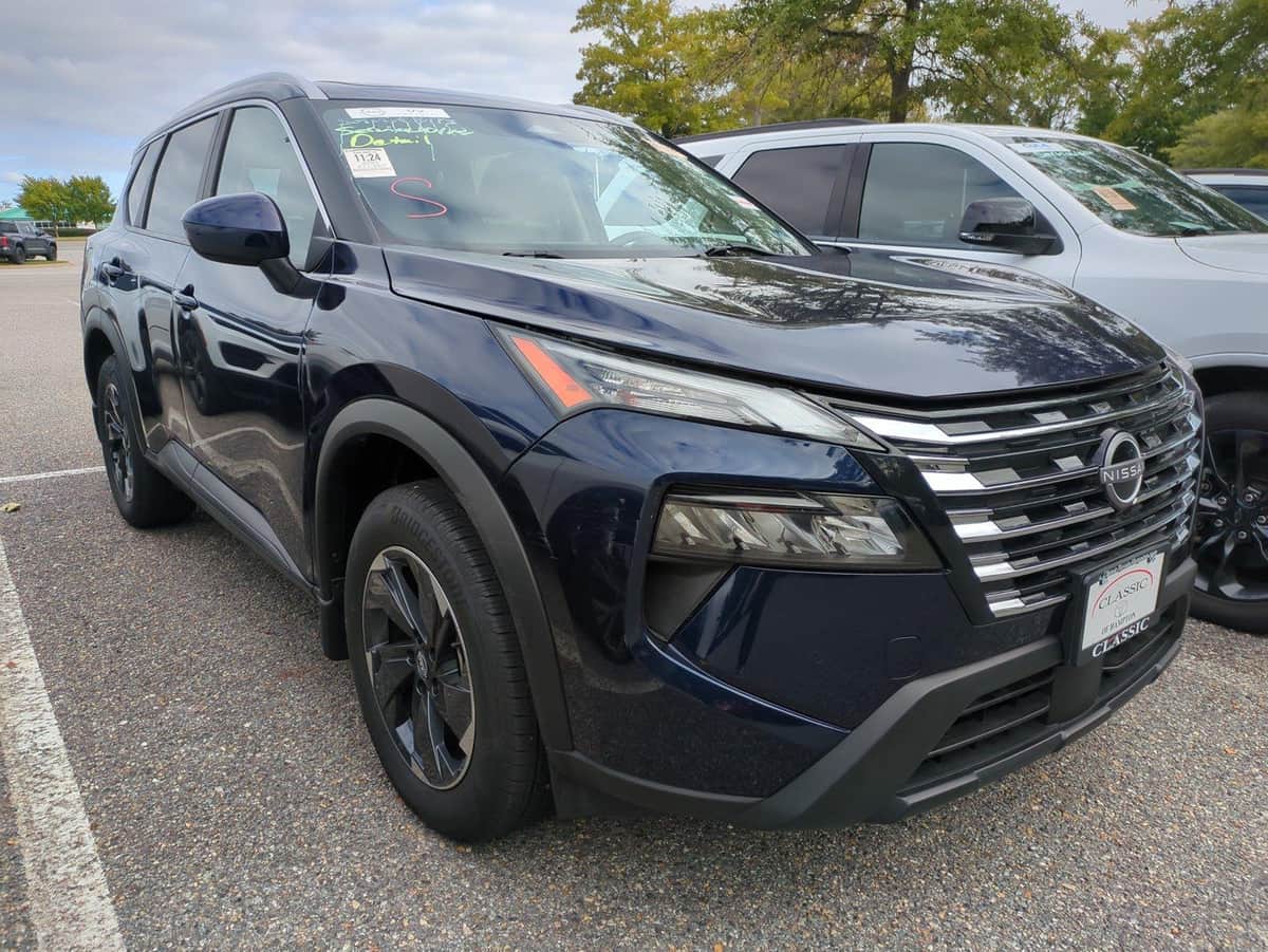 2024 Nissan Rogue SV