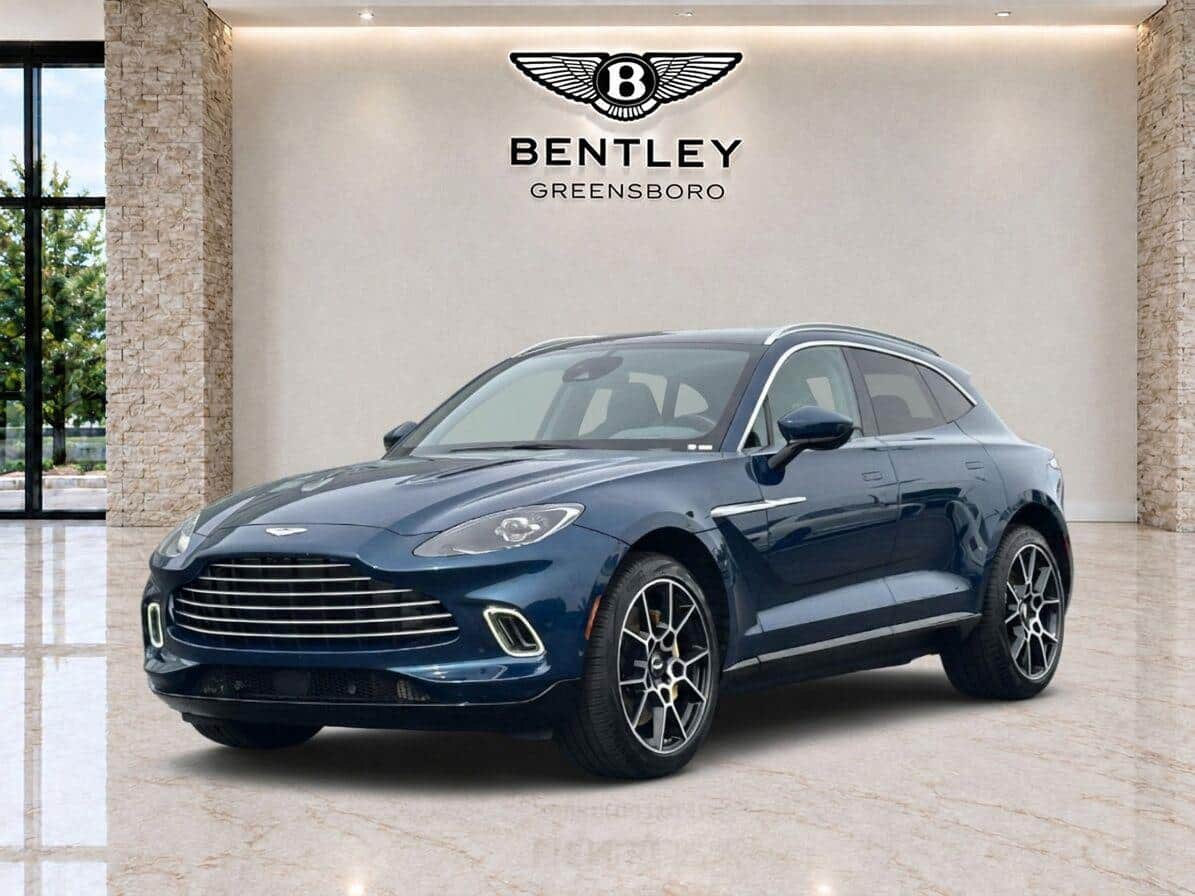 2021 Aston Martin DBX BASE