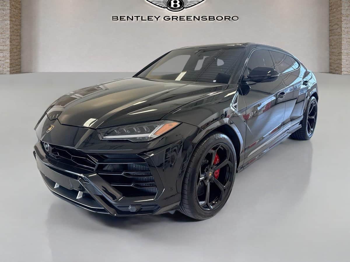 2020 Lamborghini URUS BASE