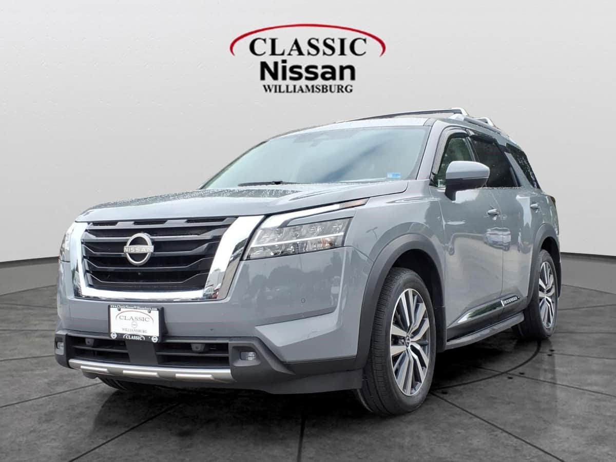 2022 Nissan Pathfinder Platinum