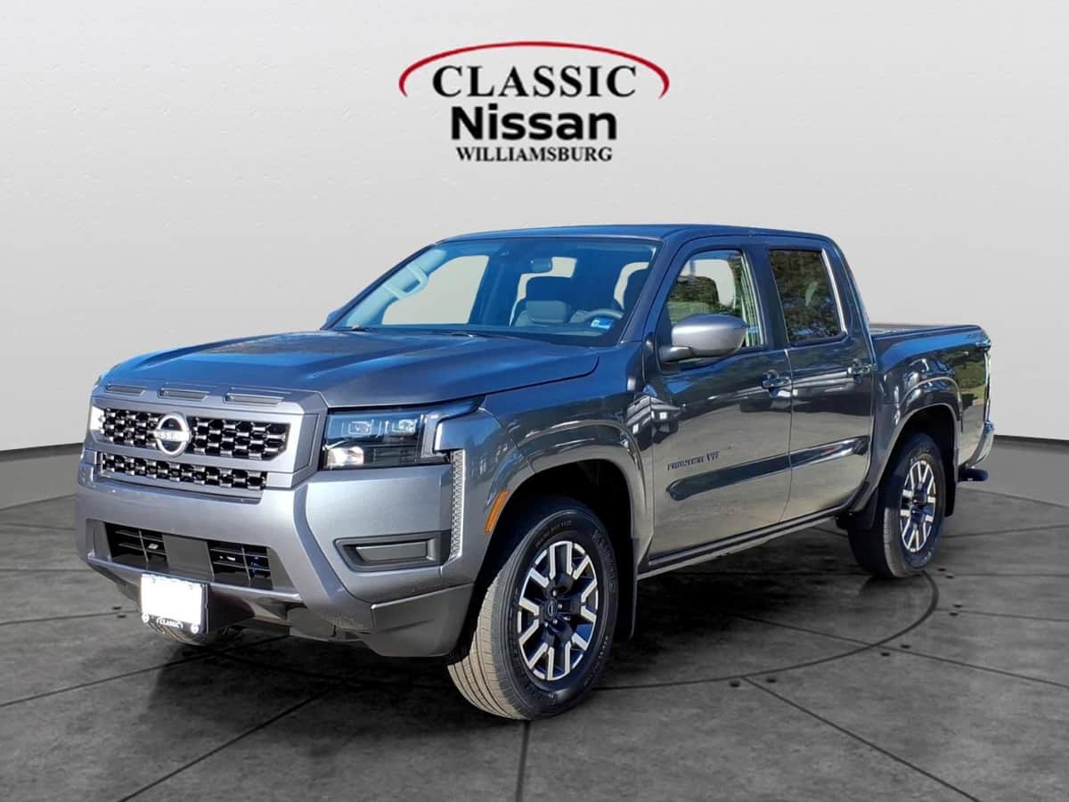 2027 Nissan Frontier SV