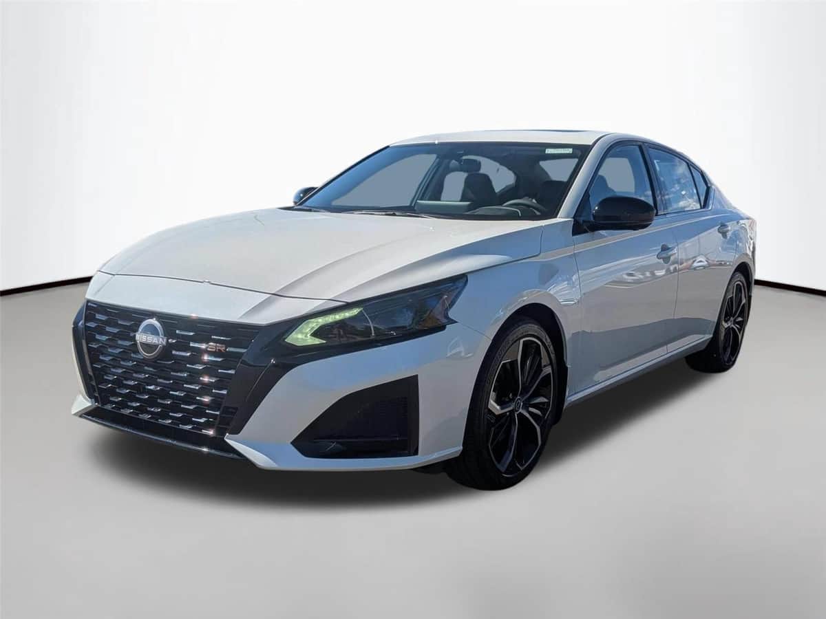 2026 Nissan Altima SR