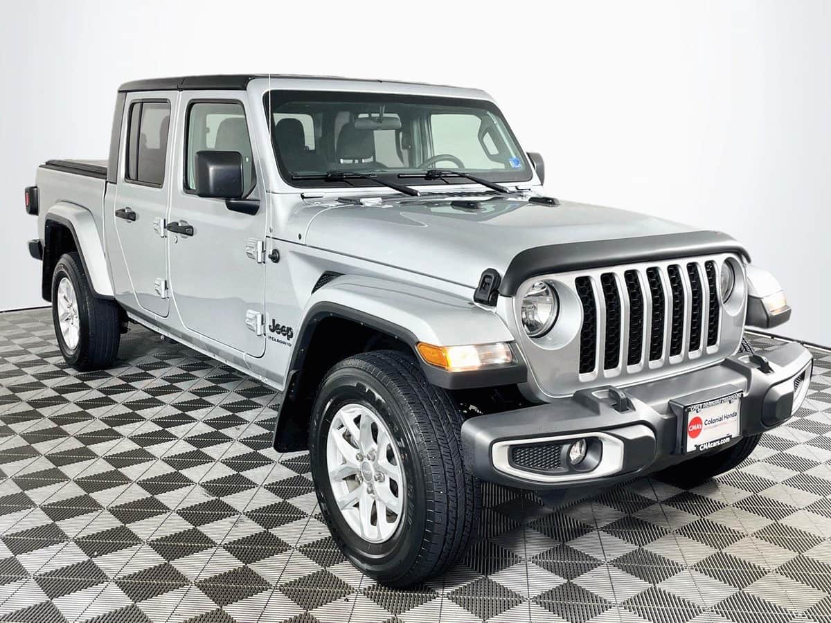 2023 Jeep Gladiator Sport S