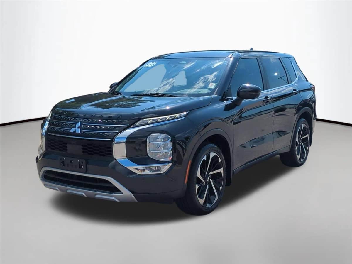 2022 Mitsubishi Outlander SE