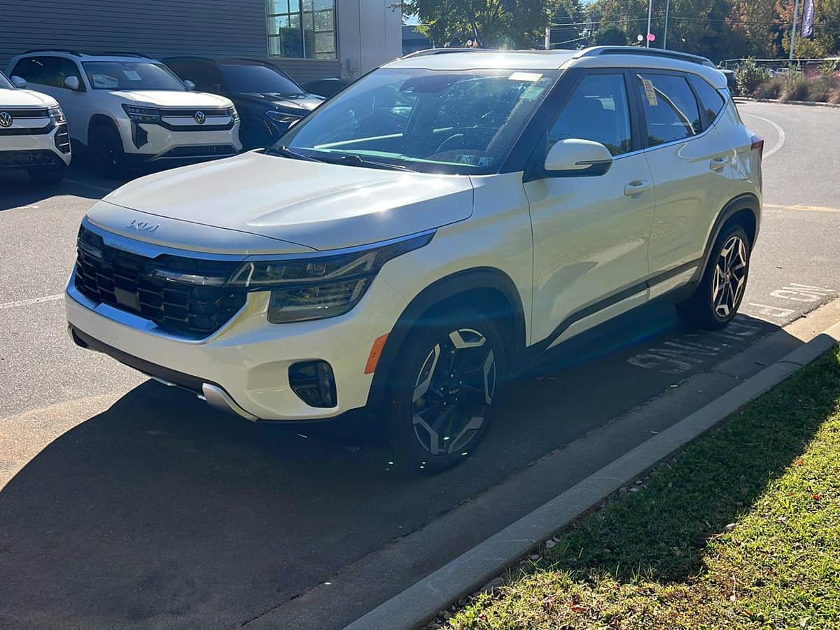 2024 Kia Seltos SX