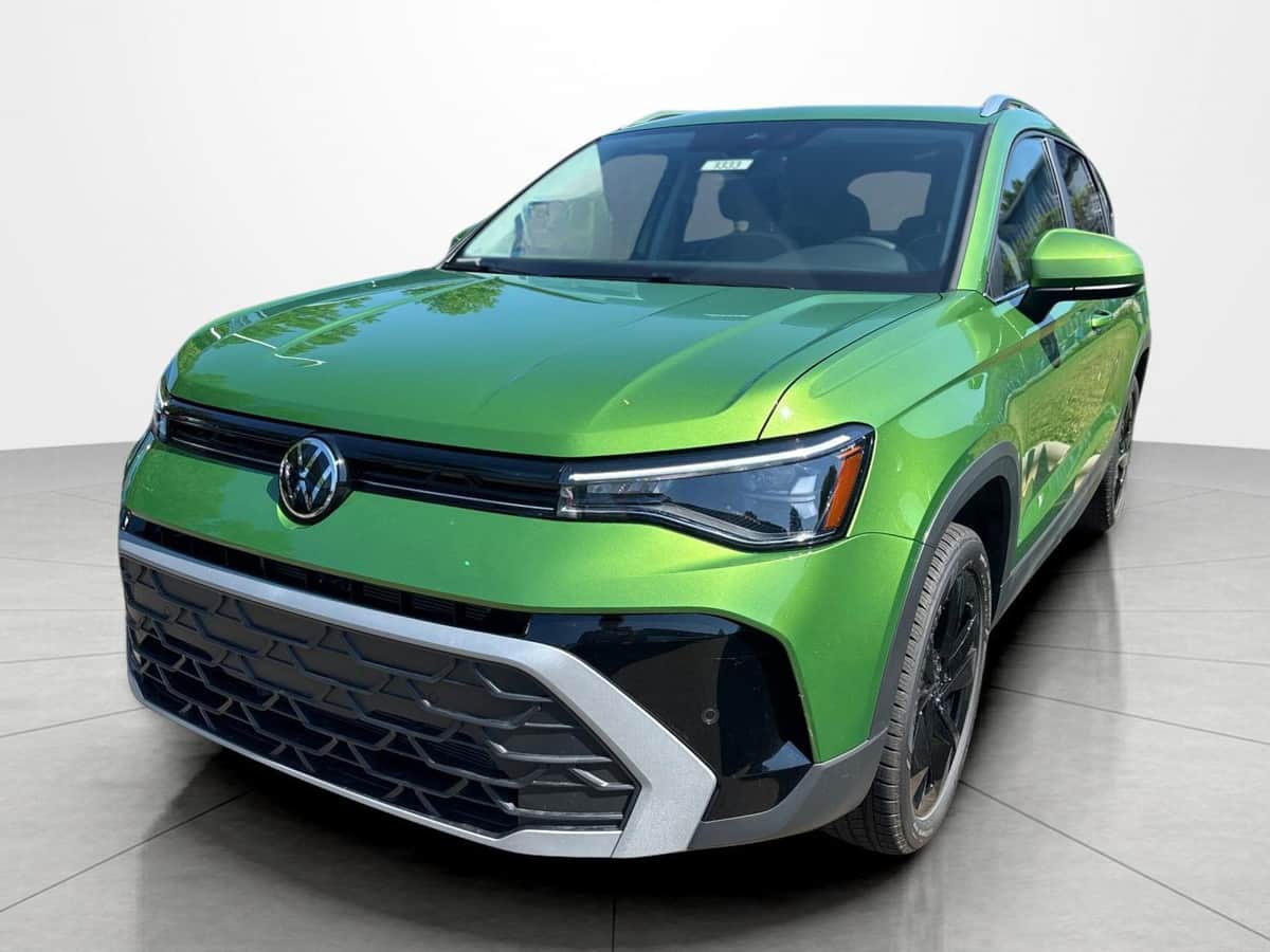 2026 Volkswagen Taos SE