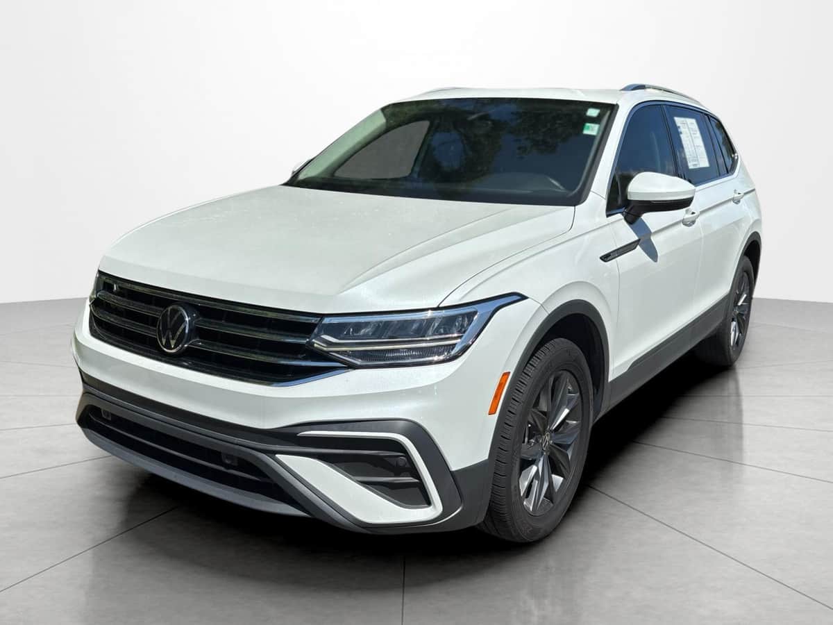 2023 Volkswagen Tiguan SE