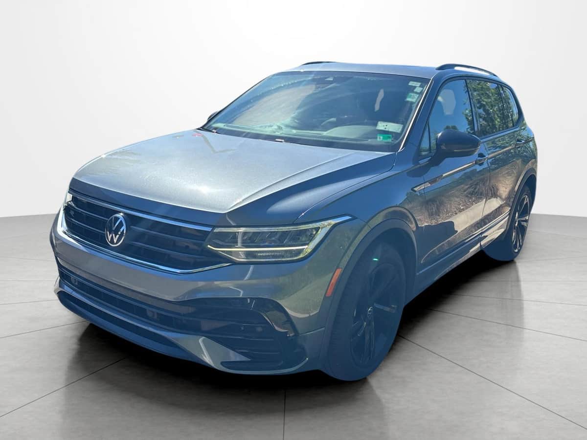 2023 Volkswagen Tiguan Se R-Line Black