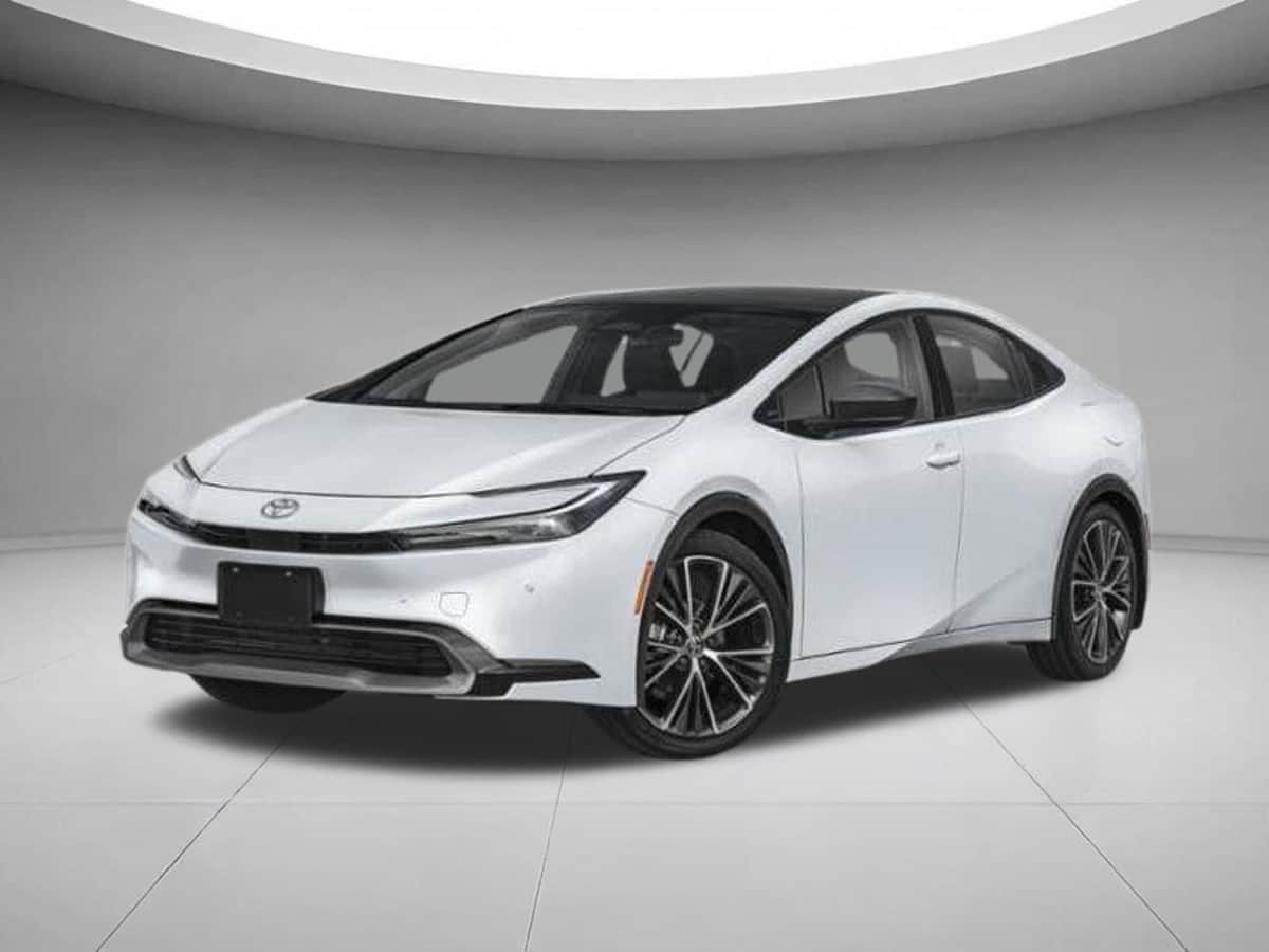 2027 Toyota Prius XLE