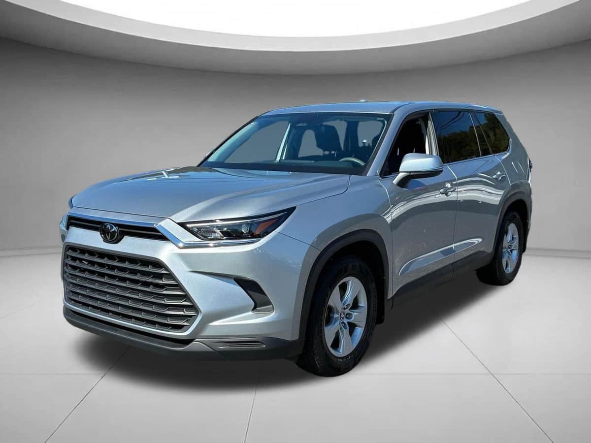 2025 Toyota Grand Highlander LE