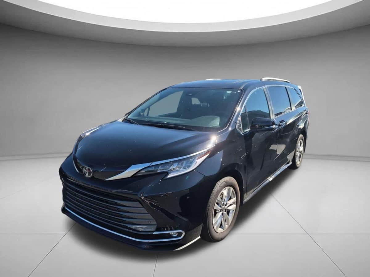 2026 Toyota Sienna Limited