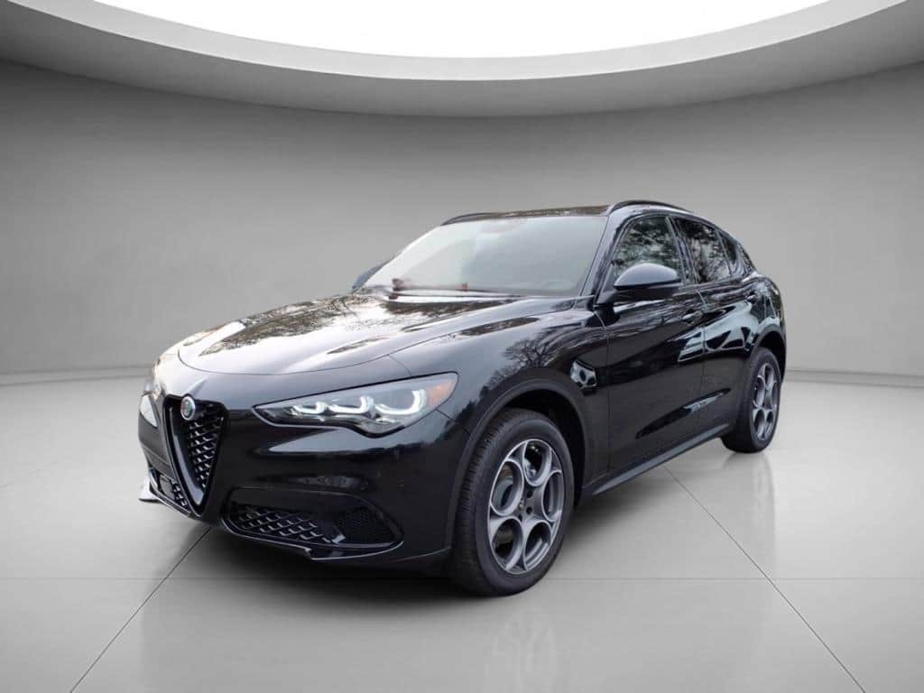 2025 Alfa Romeo Stelvio Sprint