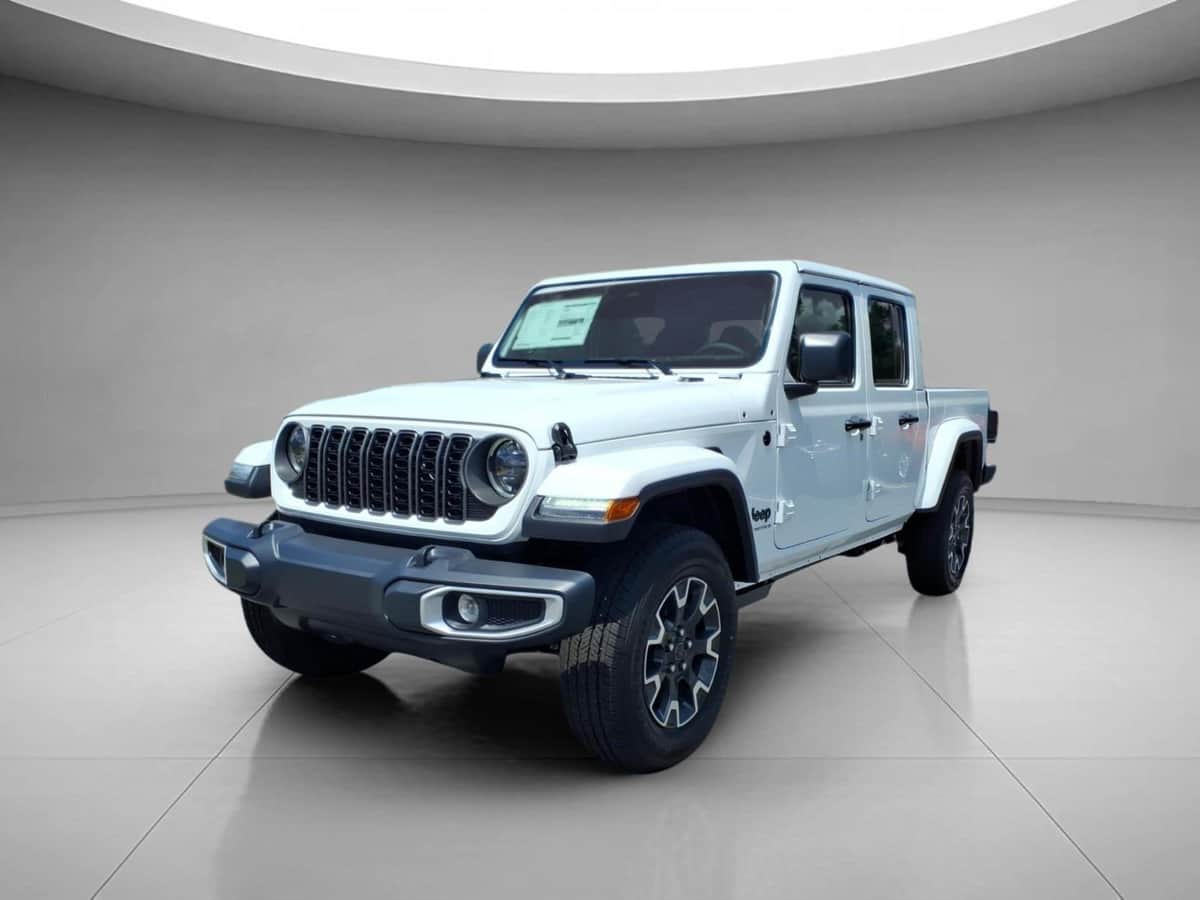 2026 Jeep Gladiator Sahara