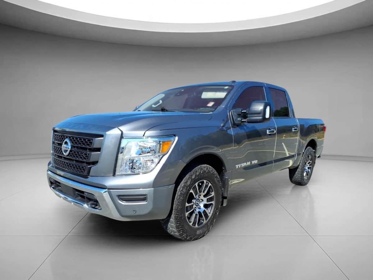 2020 Nissan Titan SV