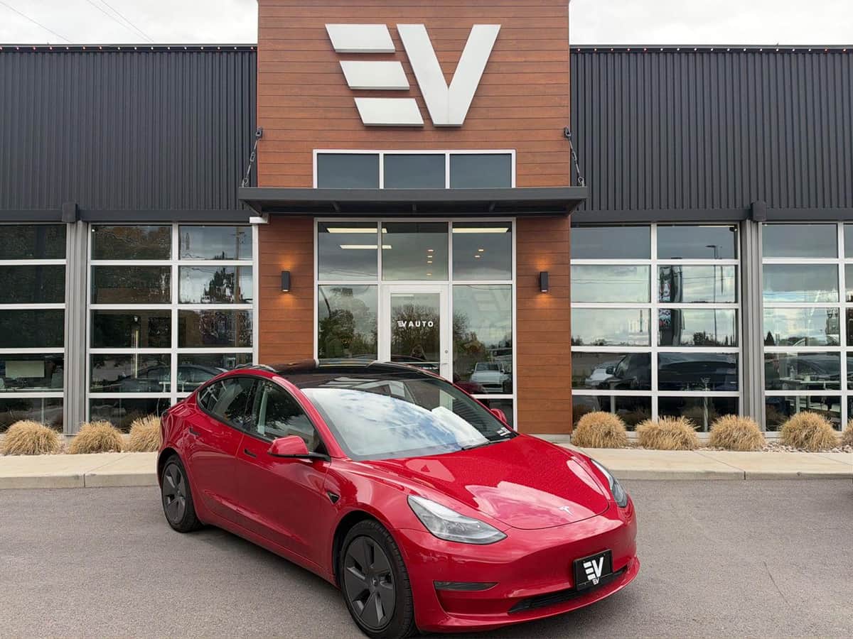2023 Tesla Model 3 RWD