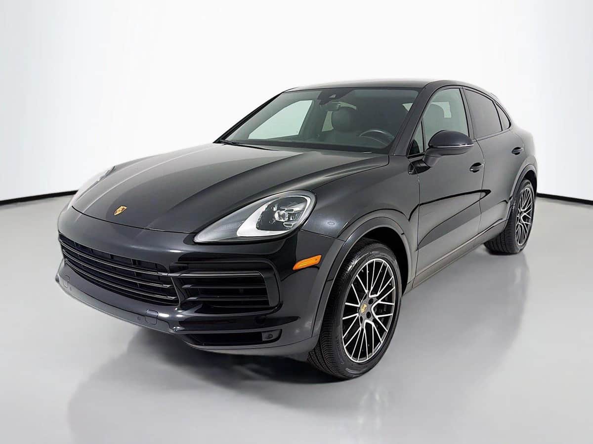 2023 Porsche Cayenne Base