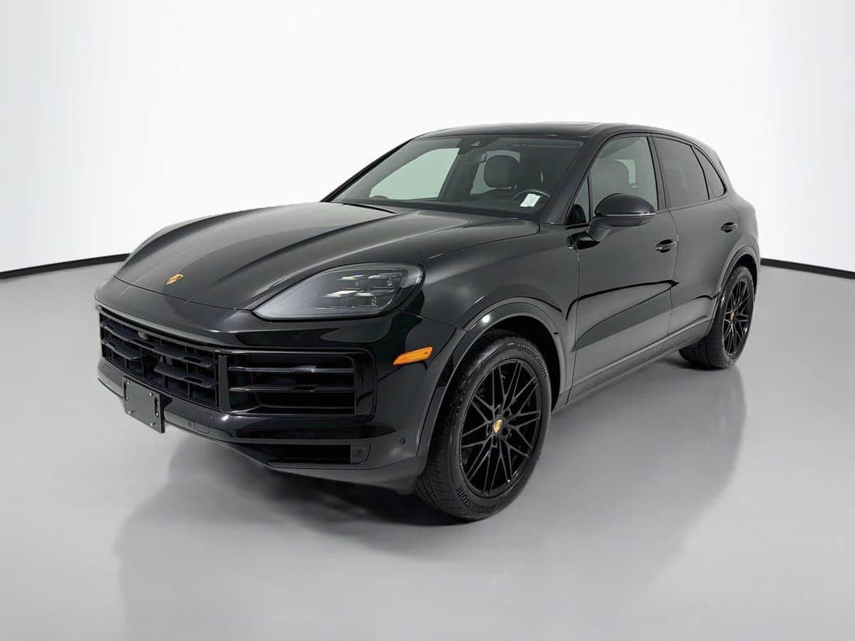 2024 Porsche Cayenne BASE