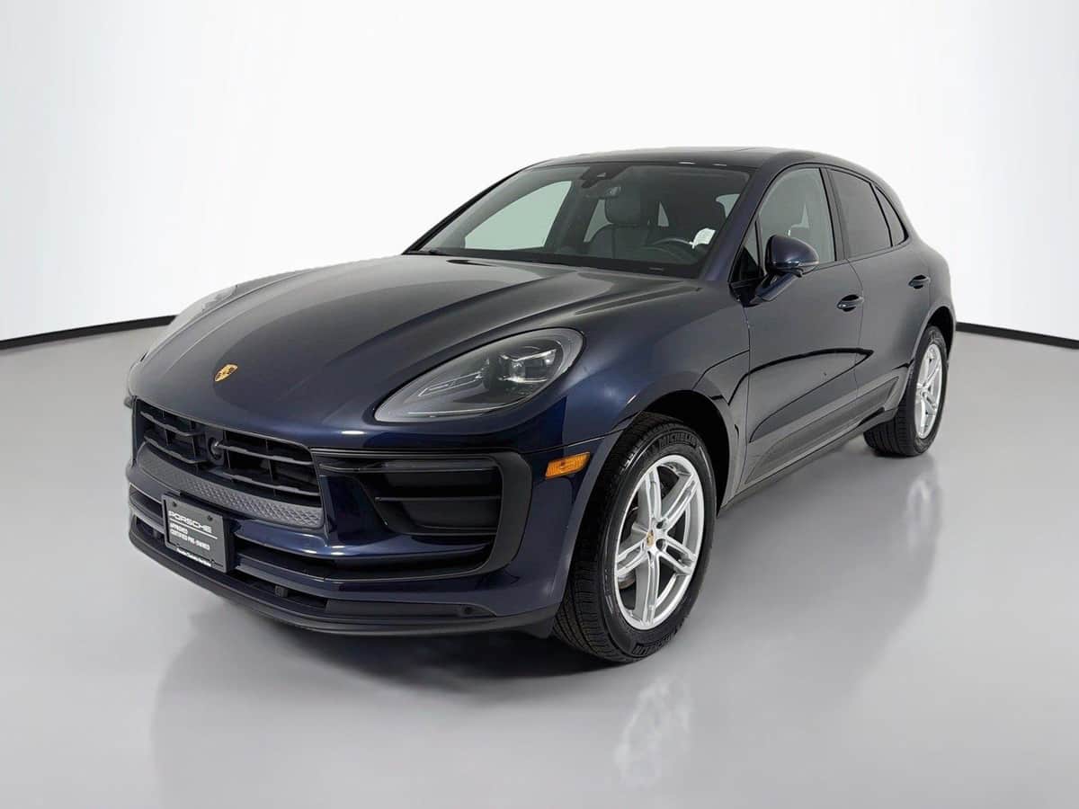 2023 Porsche Macan T
