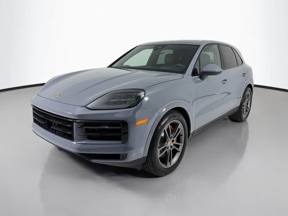 2024 Porsche Cayenne S
