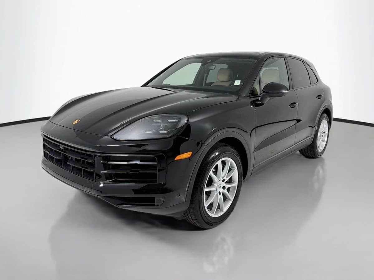 2024 Porsche Cayenne BASE