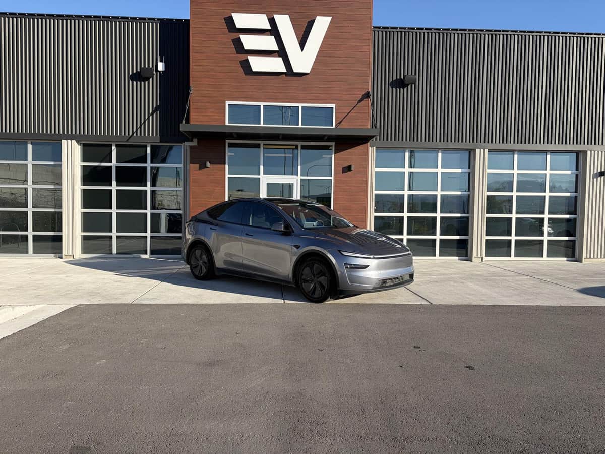 2026 Tesla Model Y Premium