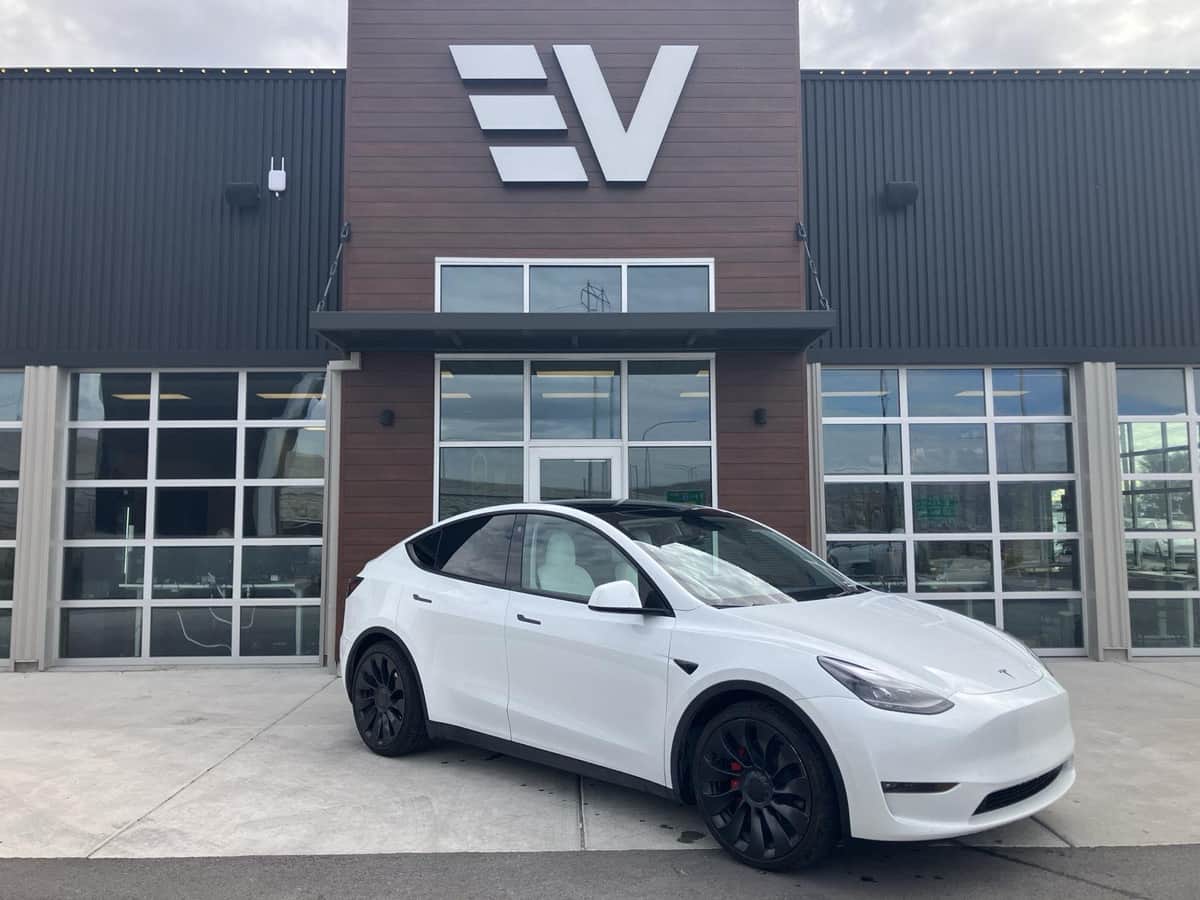 2023 Tesla Model Y Performance