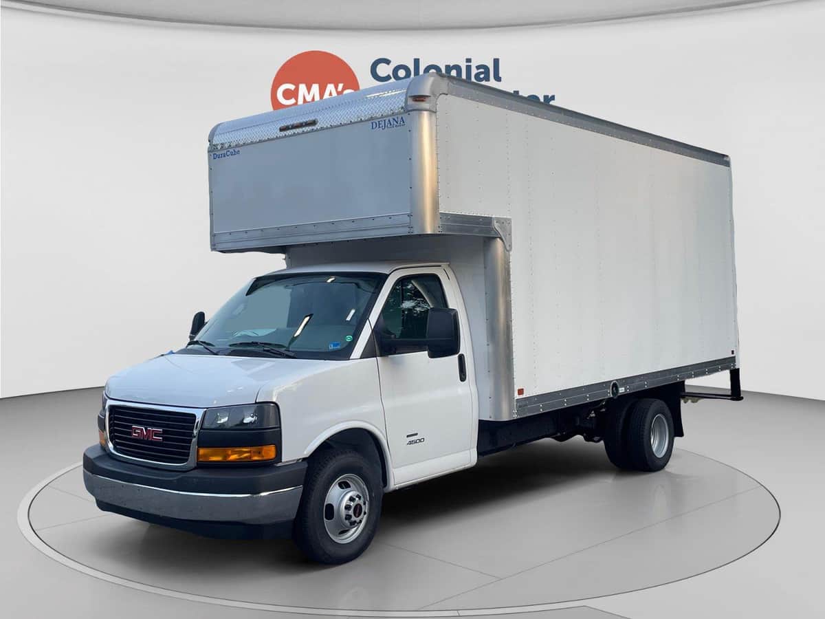 2026 GMC Savana Cutaway 4500 VAN