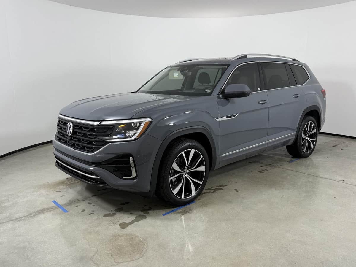 2026 Volkswagen Atlas 2.0t Sel Premium R-Line