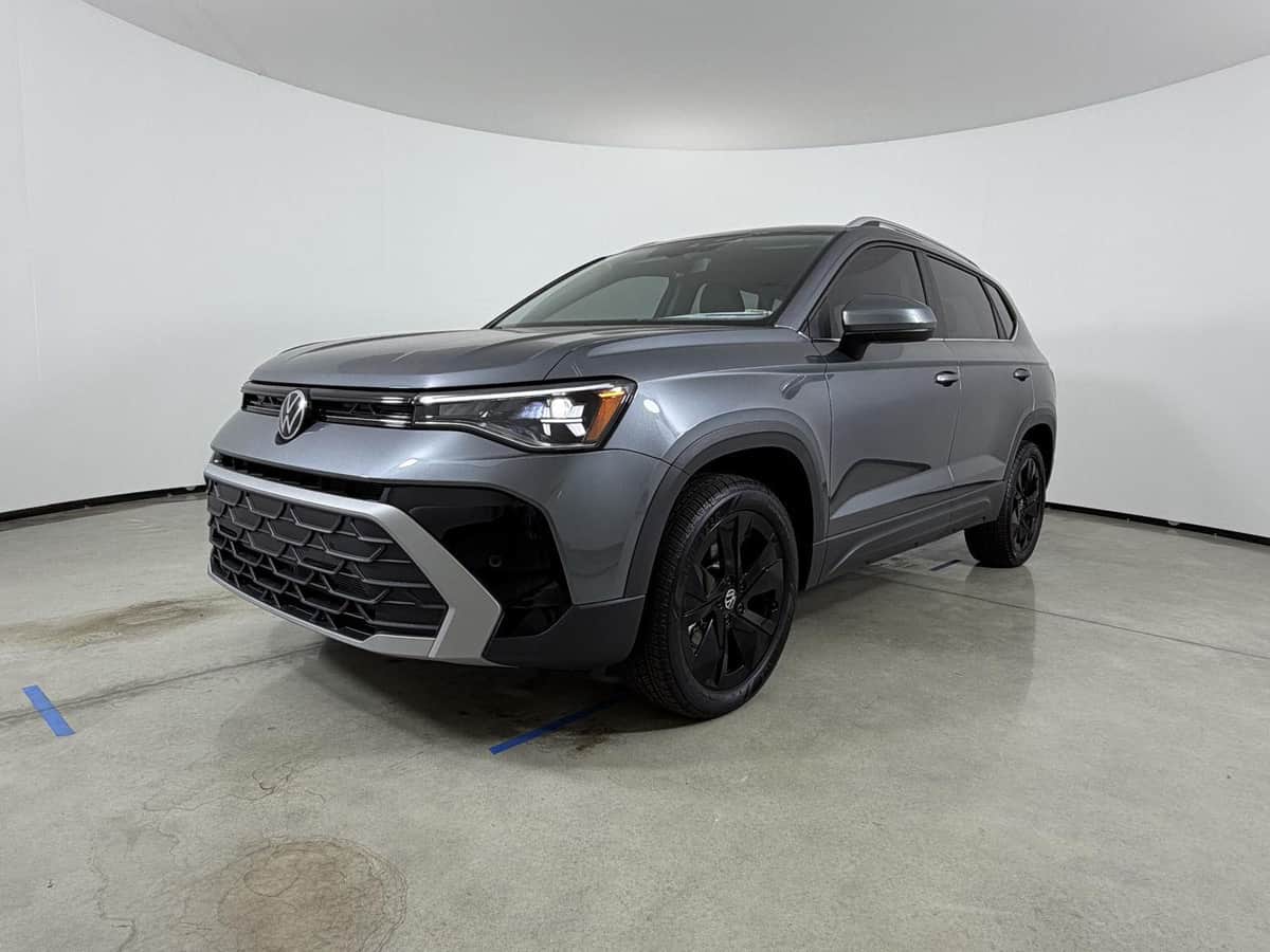 2026 Volkswagen Taos SE