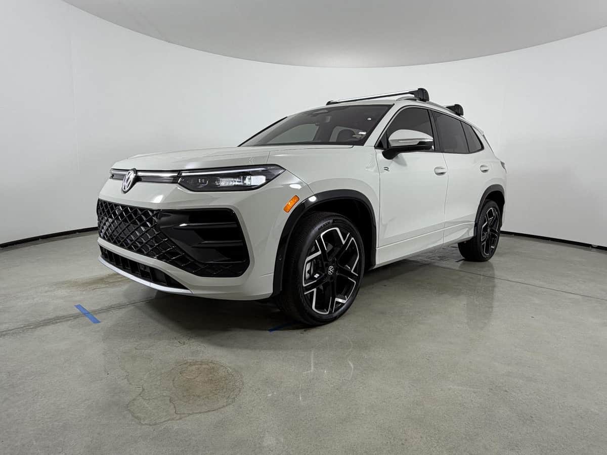 2026 Volkswagen Tiguan Sel R-Line Turbo