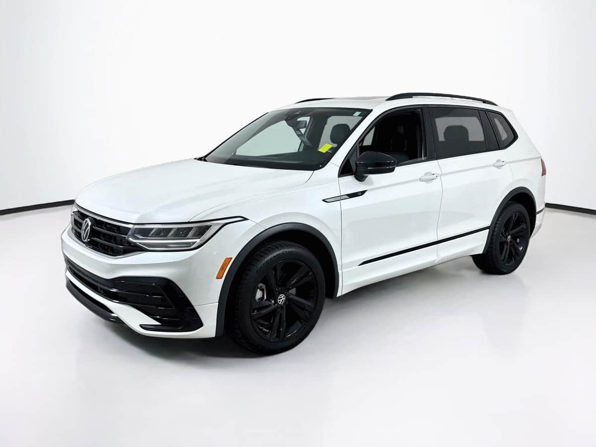 2023 Volkswagen Tiguan Se R-Line Black