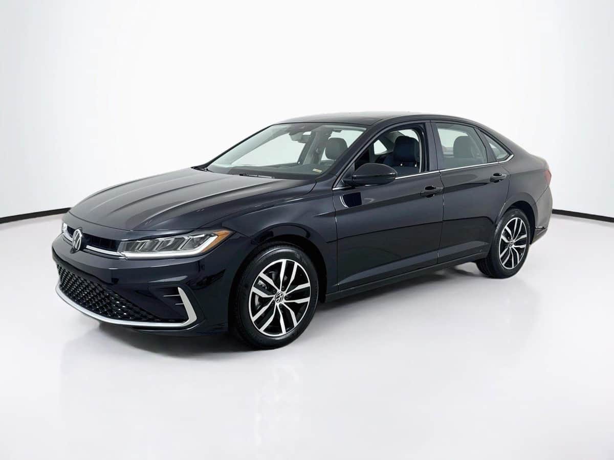 2027 Volkswagen Jetta SE