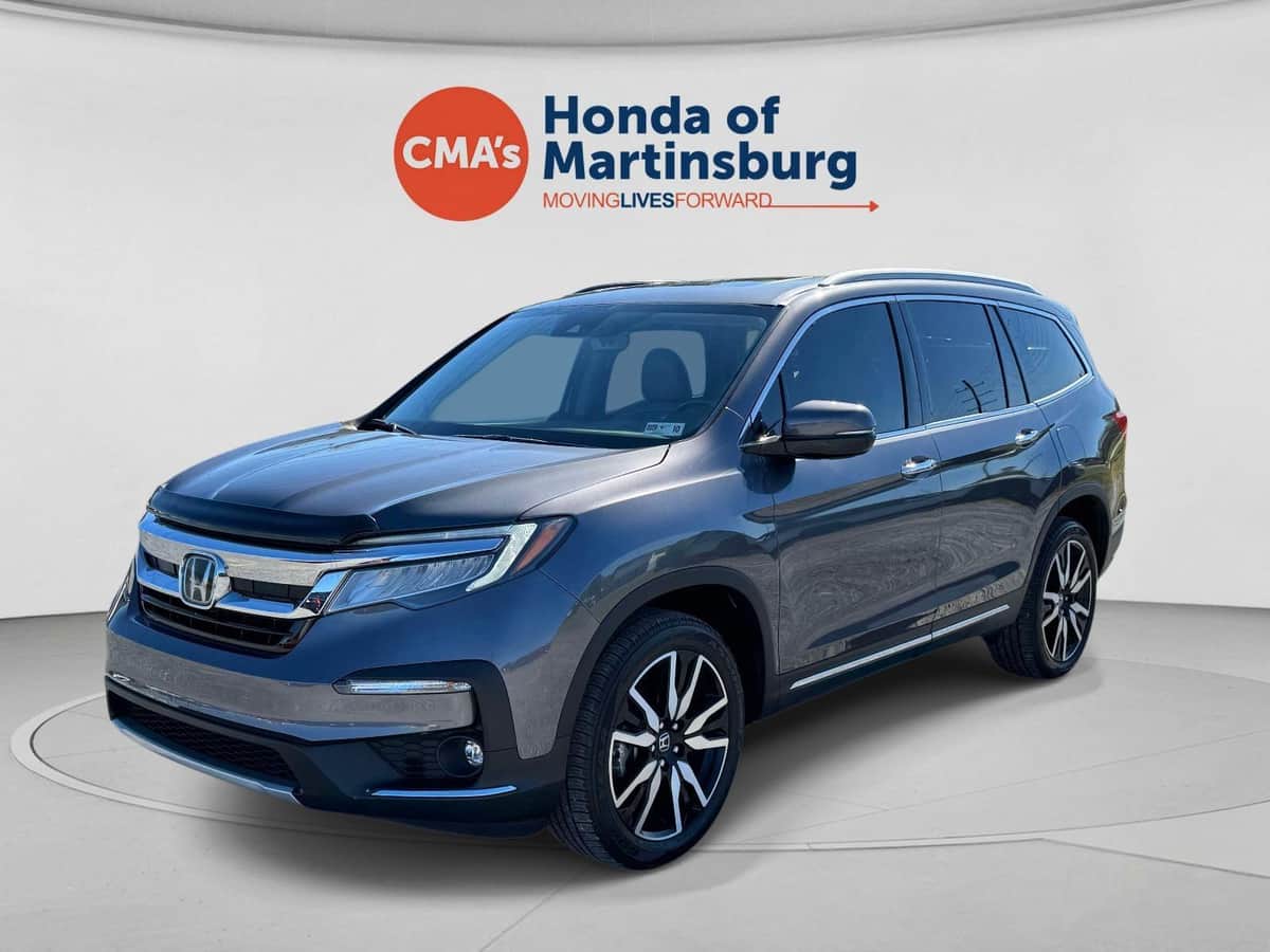 2019 Honda Pilot Touring W/Rear Captain'S Chairs