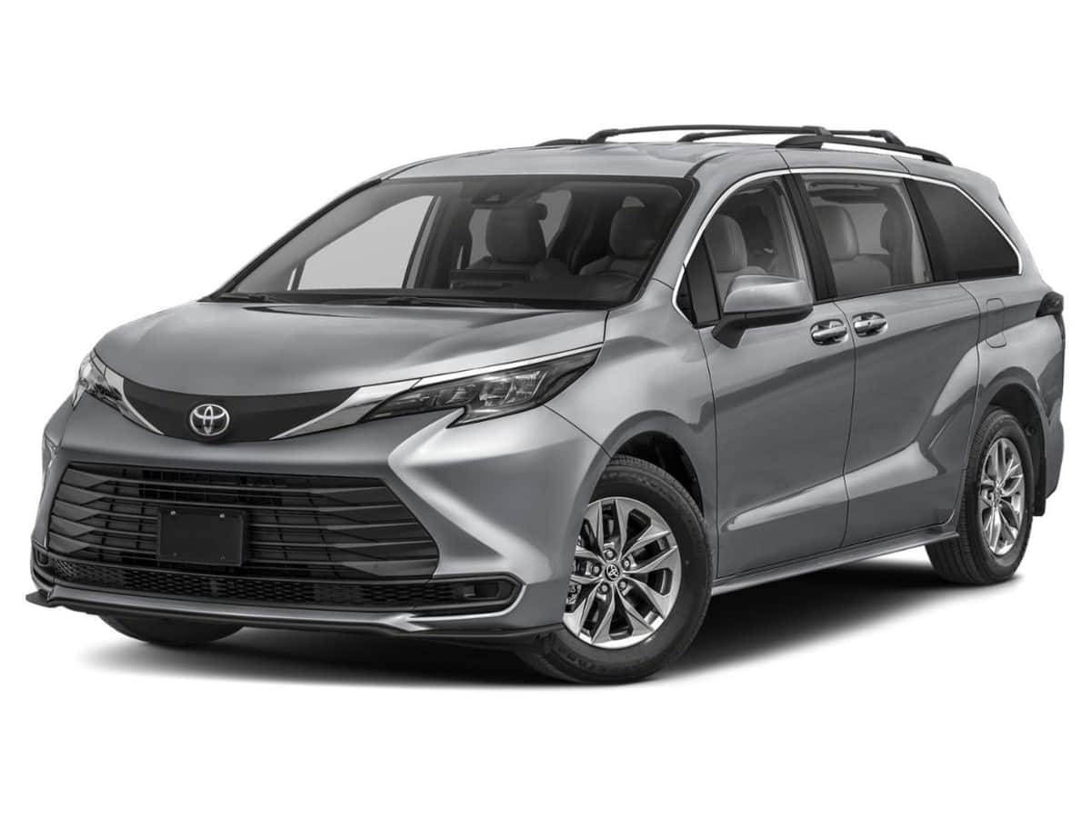 2026 Toyota Sienna Le 8-Passenger