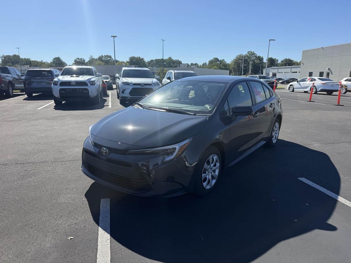 2027 Toyota Corolla Hybrid Le