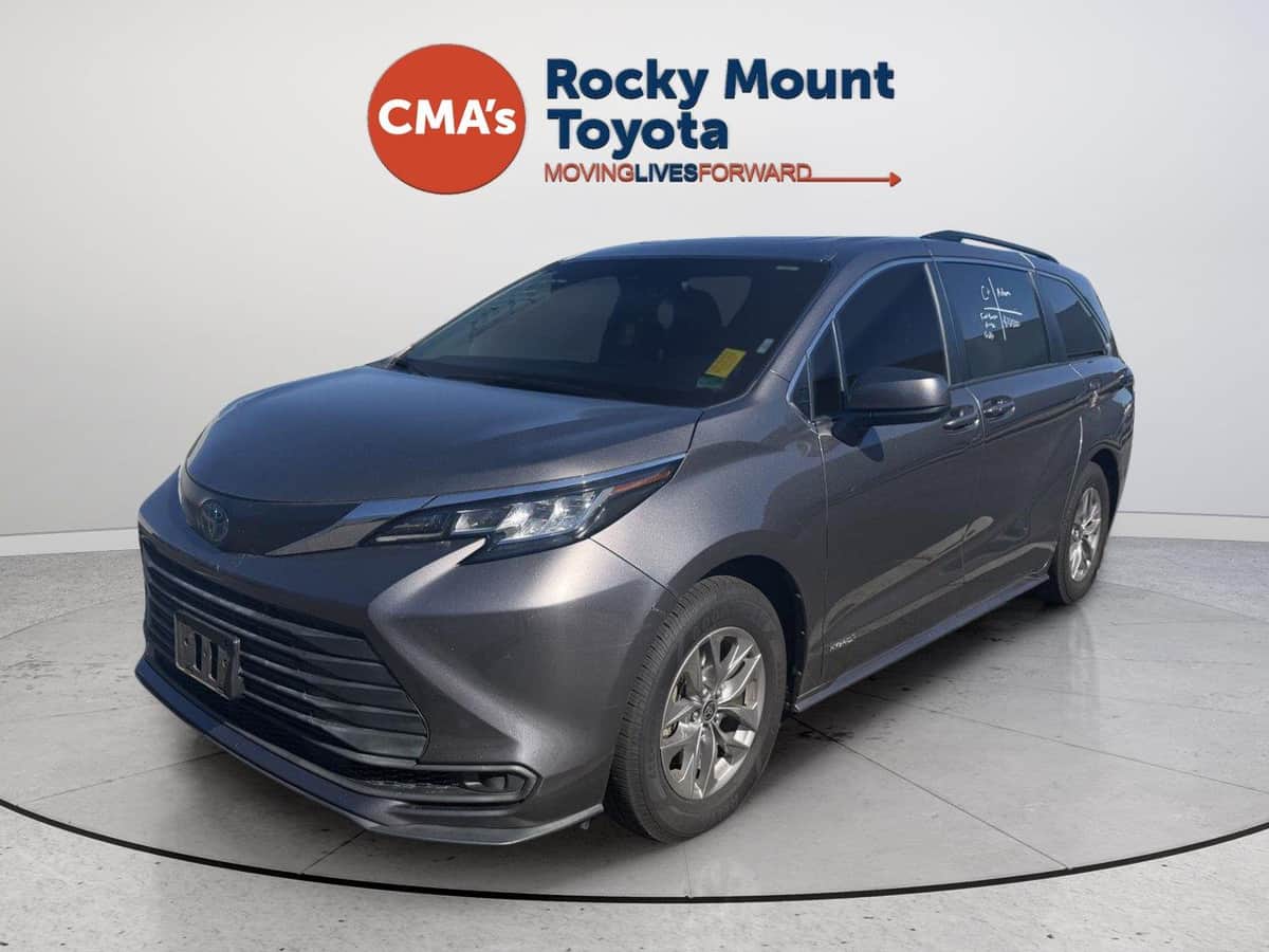 2021 Toyota Sienna Le 8-Passenger