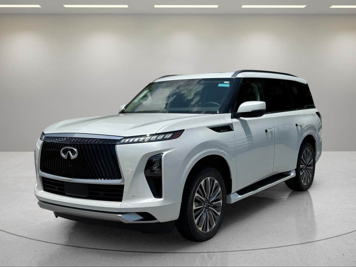 2027 INFINITI QX80 LUXE