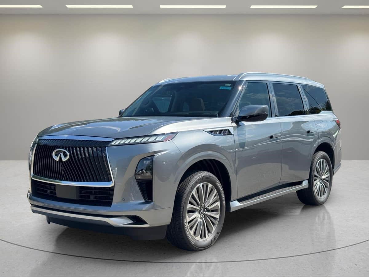 2027 INFINITI QX80 LUXE