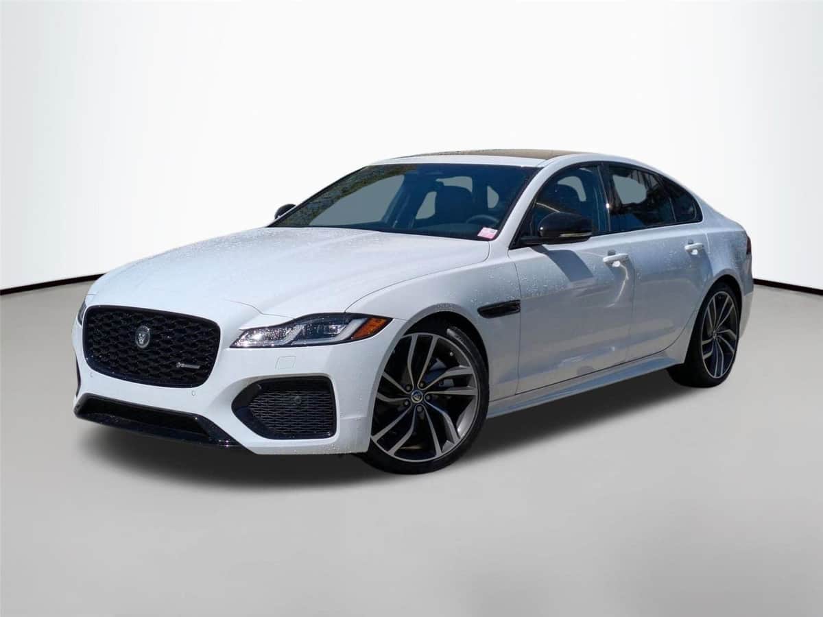 2024 Jaguar XF R-Dynamic Se