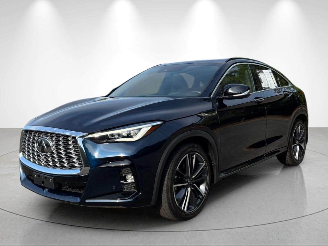 2023 INFINITI QX55 Essential