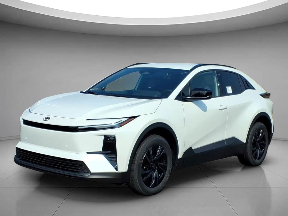 2026 Toyota C-HR SE