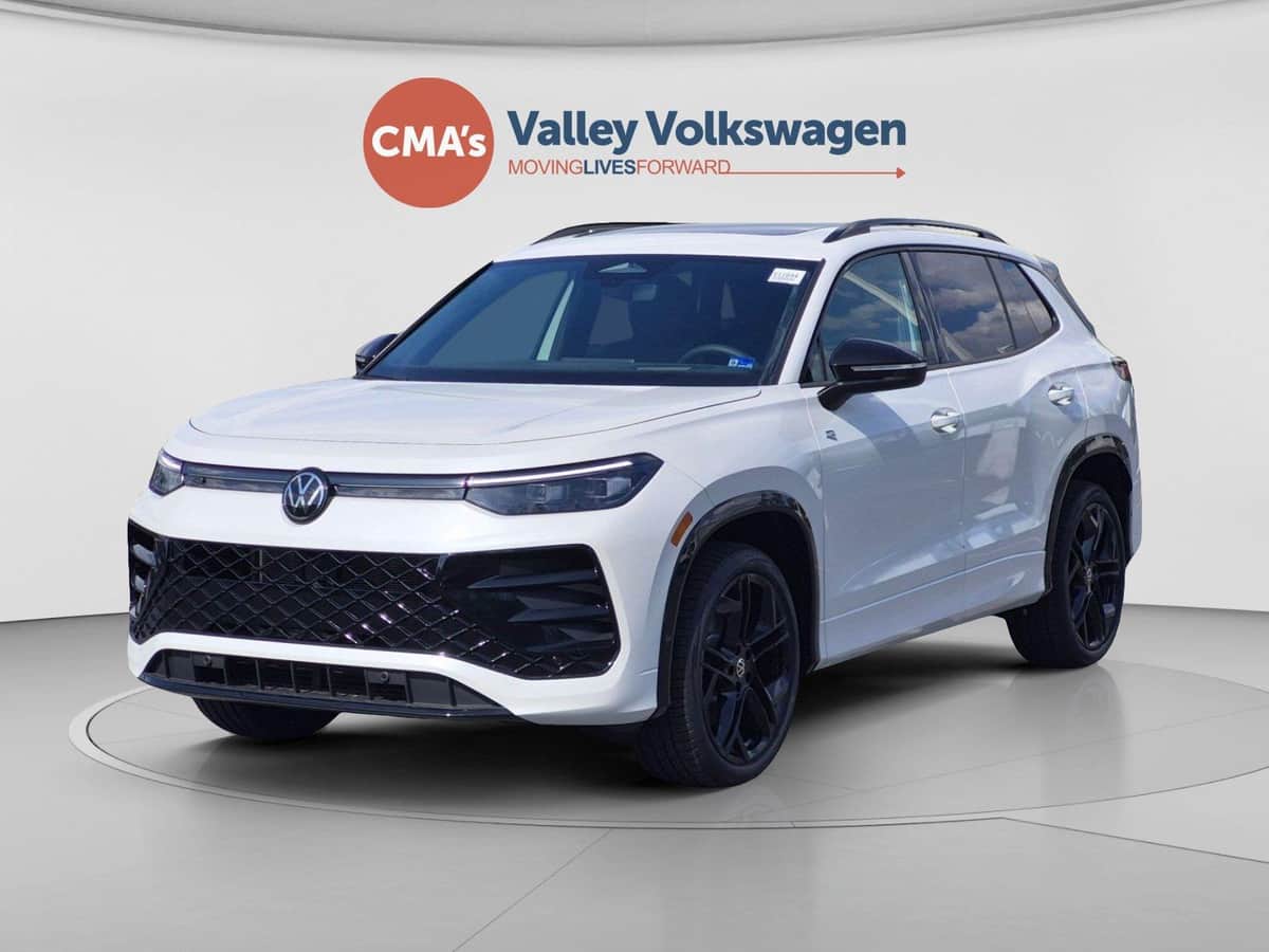 2026 Volkswagen Tiguan Se R-Line Black
