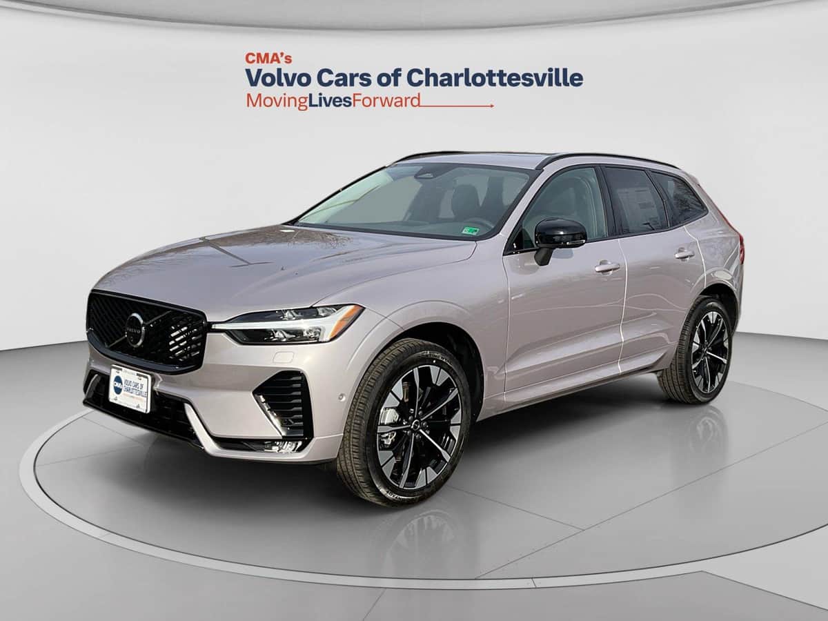 2026 Volvo XC60 PLUS