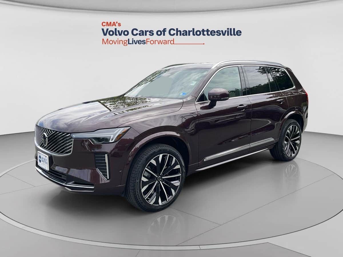 2026 Volvo XC90 Plus