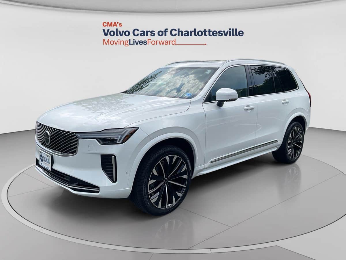 2026 Volvo XC90 PLUS